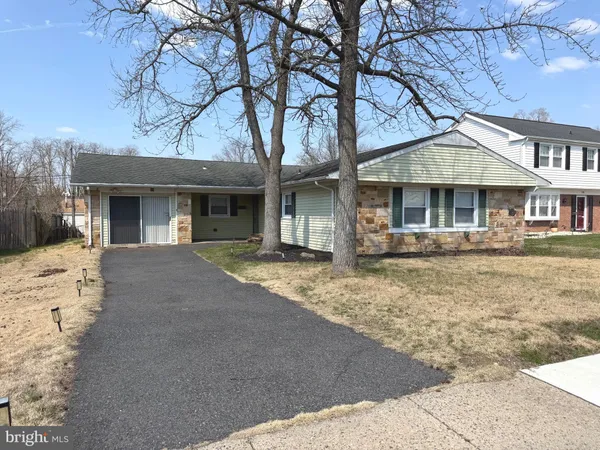 $349,900 | 15 Hampton Lane, Willingboro, NJ 08046