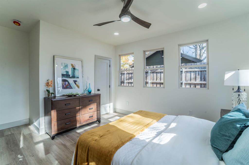 5914 Victor Street Dallas, TX 75214 - Photo 14 of 32