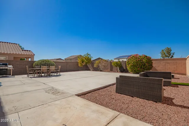 a house view with a outdoor space