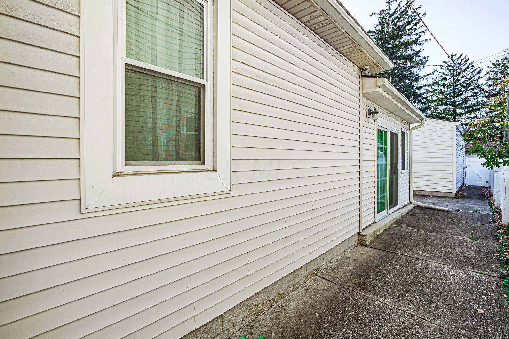 813 Gladden Road Columbus, OH 43212 - Photo 51 of 60 813 Gladden Rd 025