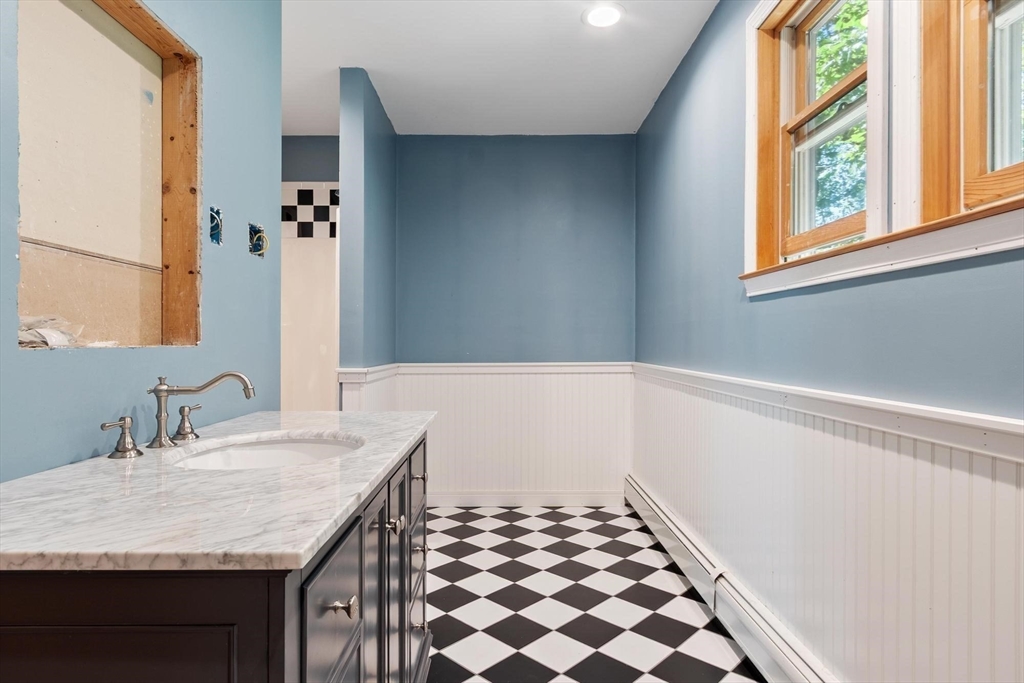 24 August Road Sudbury, MA 01776 - Photo 18 of 28 Gallery Image 18