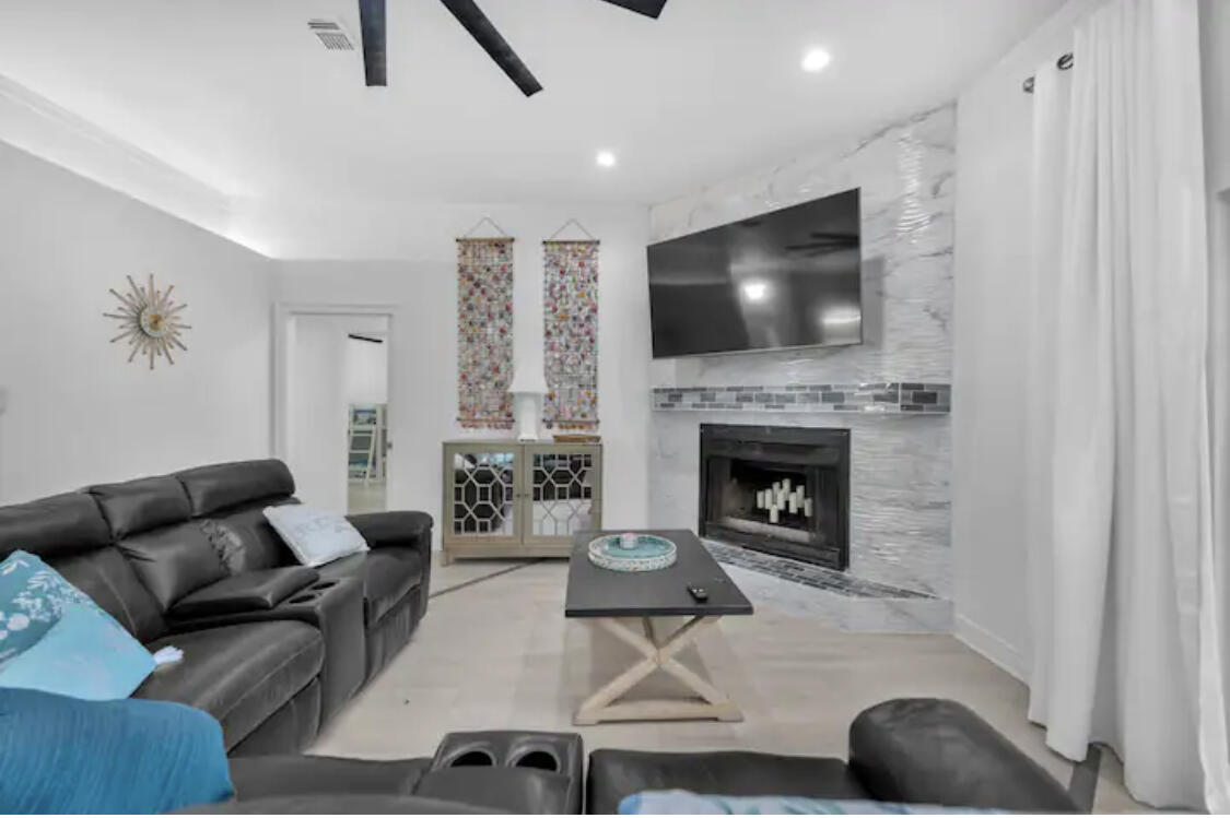 5043 Challenger Way Pensacola, FL 32507 - Photo 8 of 34 Beautiful Custom Fireplace