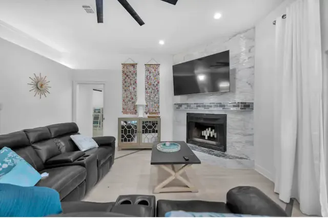 $529,999 | 5043 Challenger Way, Pensacola, FL 32507