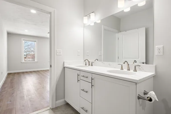 $4,600 | 320 Middlesex Avenue, Unit 207, Medford, MA 02155