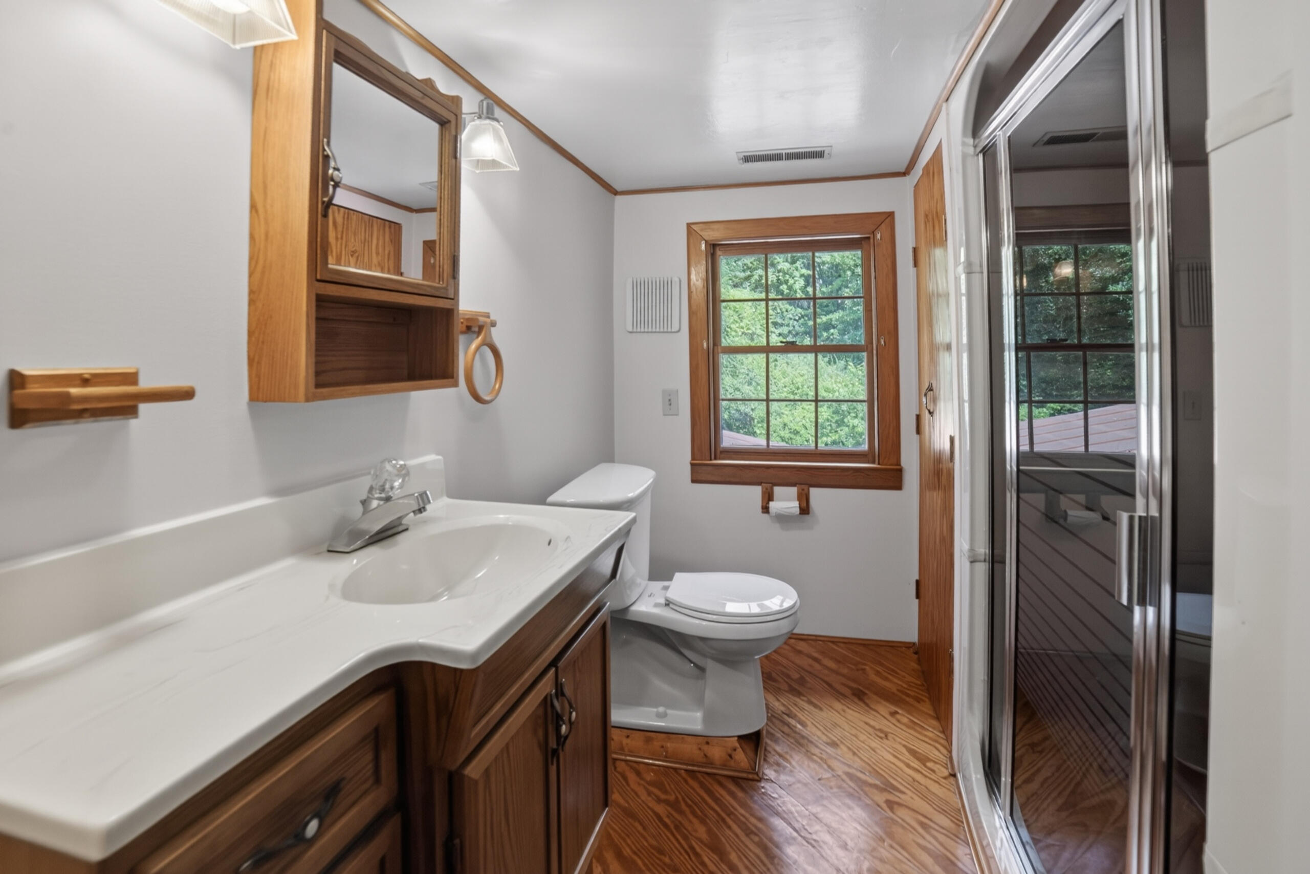 9322 Old State Road Holly Hill, SC 29059 - Photo 17 of 23 HH Bath Up 2