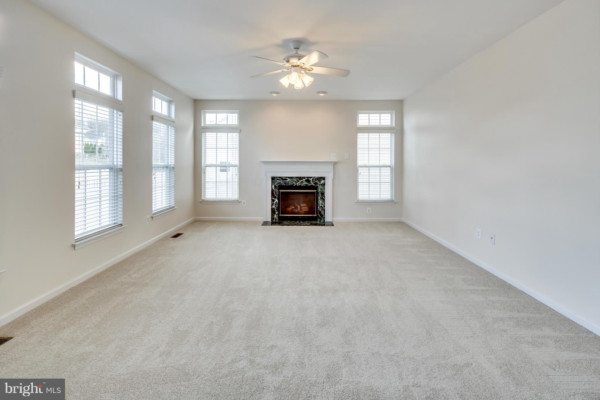 18309 Clear Smoke Road Boyds, MD 20841 - Photo 7 of 25 Family Room