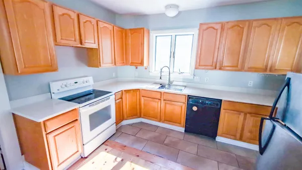 $299,900 | 77 Grafton Street, Lisbon, NH 03585