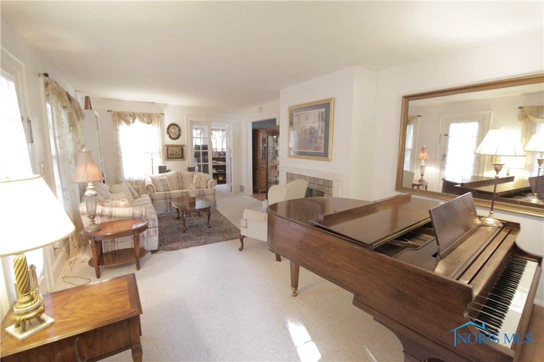 2364 Secor Road Toledo, OH 43606 - Photo 22 of 42 Gallery Image 22