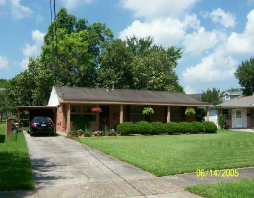 9508 Kuepferle Court River Ridge, LA 70123 - Photo 1 of 7 Gallery Image 1