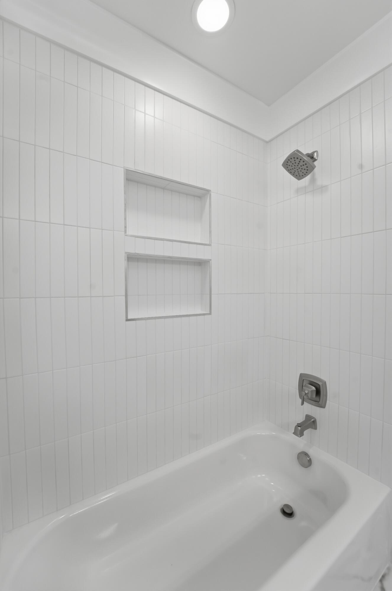 6384 Highway 162 Hollywood, SC 29449 - Photo 50 of 66 shower/tub
