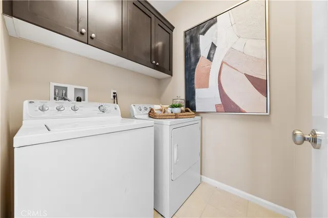 $1,299,800 | 81 Strawberry Grove, Irvine, CA 92620