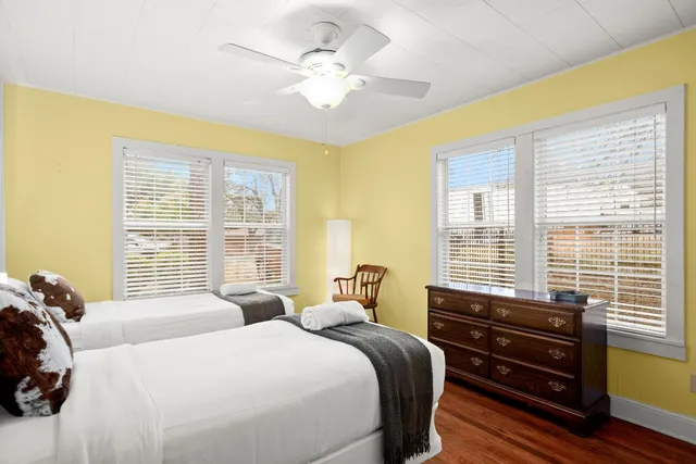 $899,000 | 1406 Summit Street, Austin, TX 78741