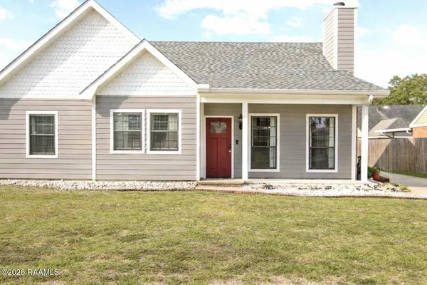 $1,750 | 808 Rosedown Lane, Lafayette, LA 70503