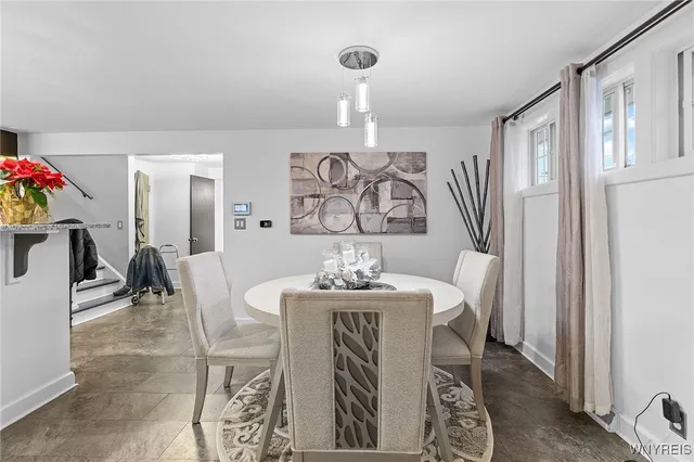 $349,900 | 253 Abbington Avenue, Tonawanda, NY 14223