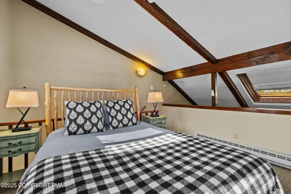 $270,000 | 129 Cross Country Lane, Tannersville, PA 18372