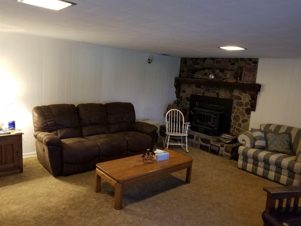 6460 Exchange Road Durand, MI 48429 - Photo 3 of 20 21511528-2.JPG