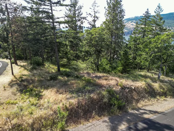 $399,000 | Coyote Court, Unit 42, Mosier, OR 97040
