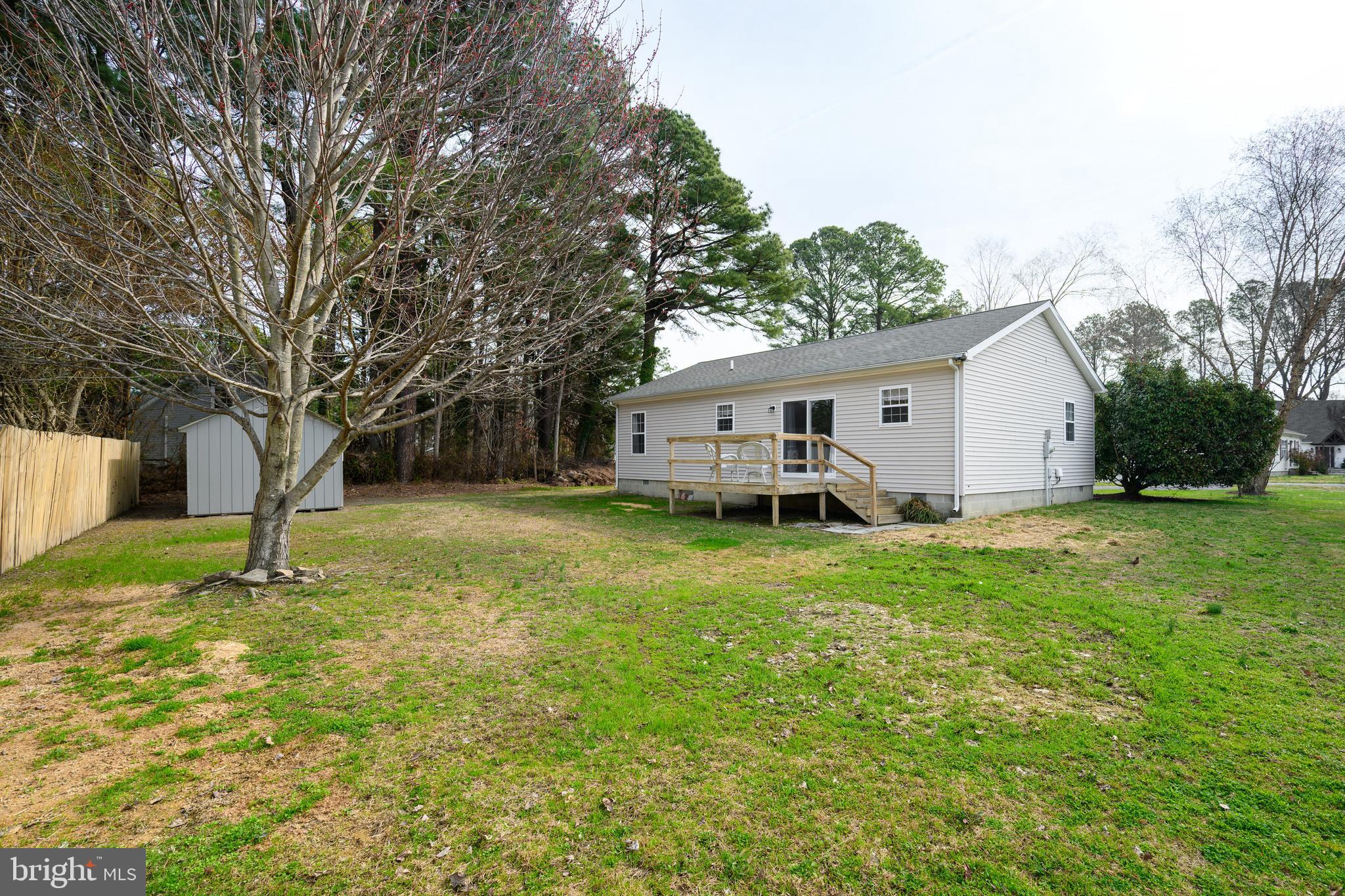 100 Bush Terrace St. Michaels, MD 21663 - Photo 5 of 40 a view of a house with backyard