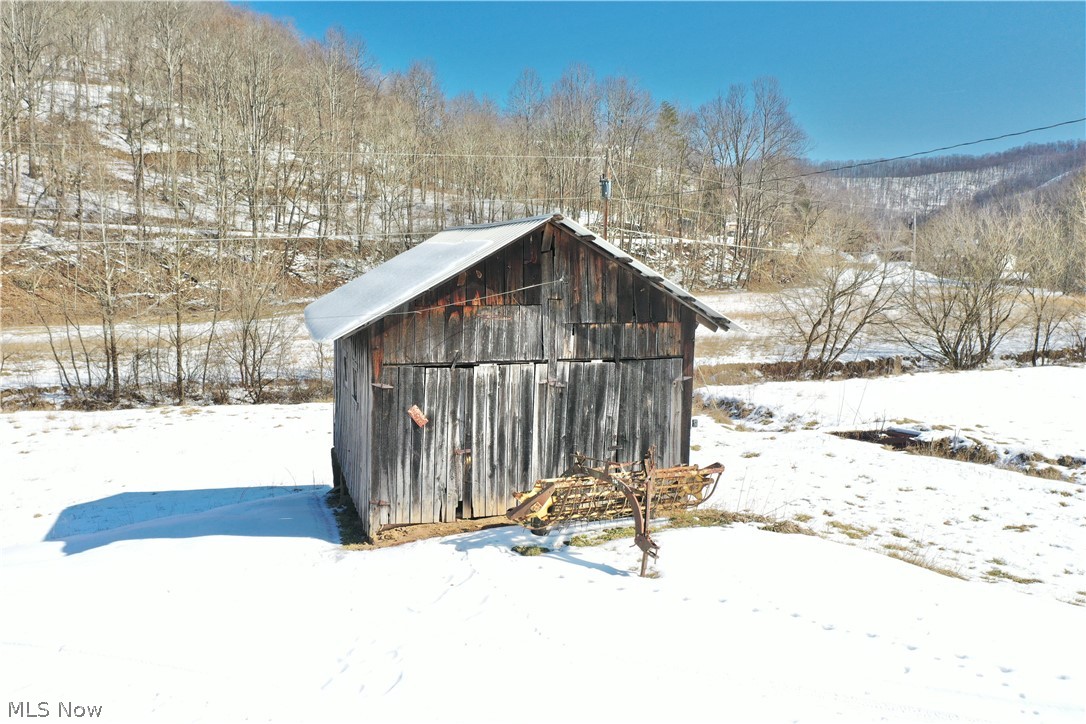 1296 Walker Creek Road Chloe, WV 25235 - Photo 21 of 50 Gallery Image 21