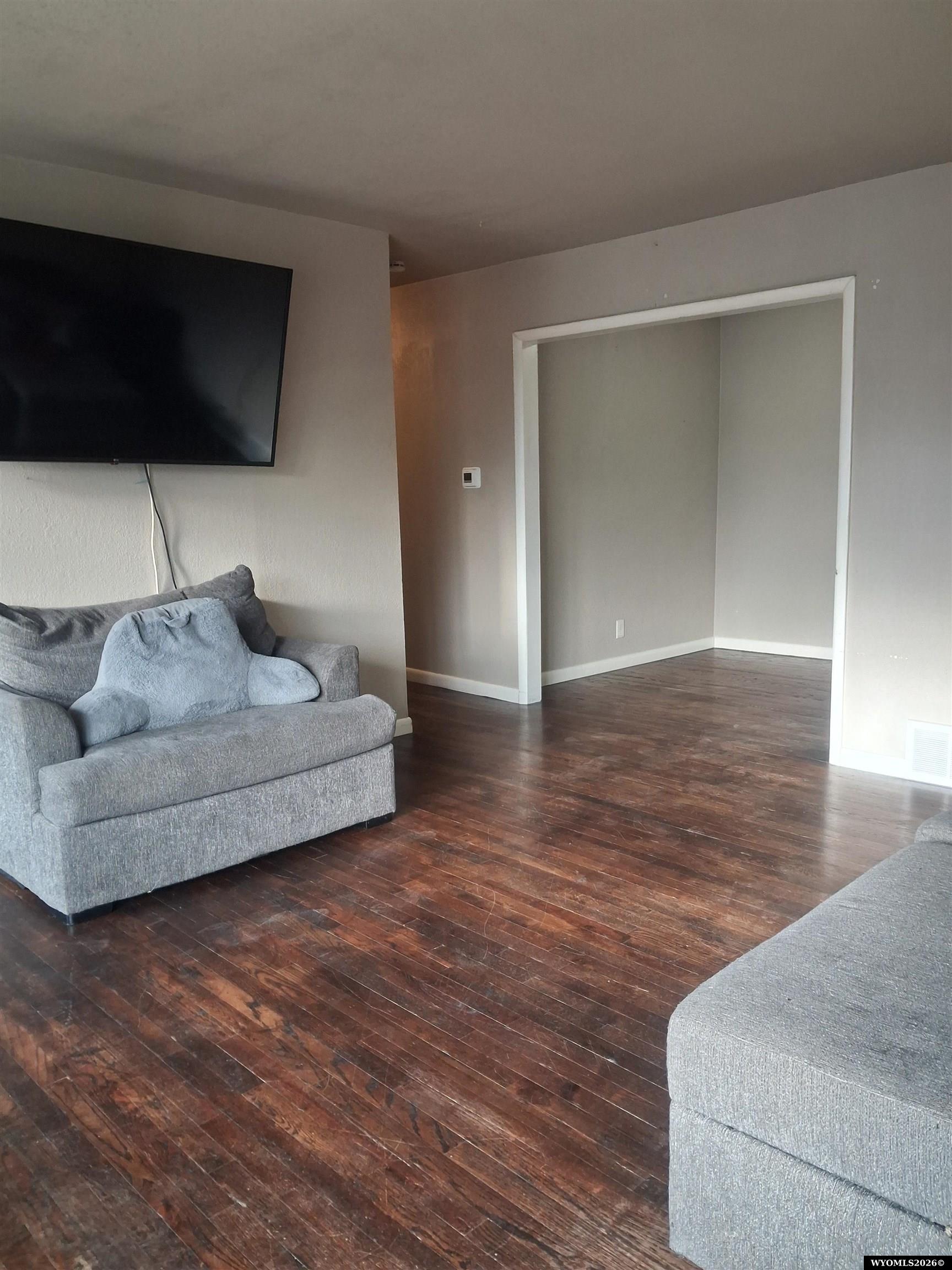 1332 Country Club Road Casper, WY 82609 - Photo 4 of 16