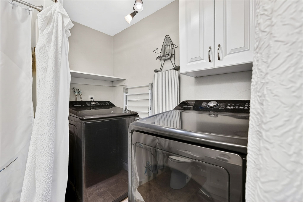 110 Ridgefield Circle, Unit C Clinton, MA 01510 - Photo 14 of 29