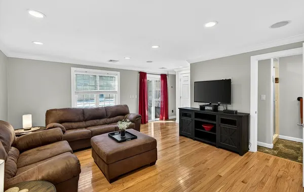 $439,000 | 110 Ridgefield Circle, Unit C, Clinton, MA 01510