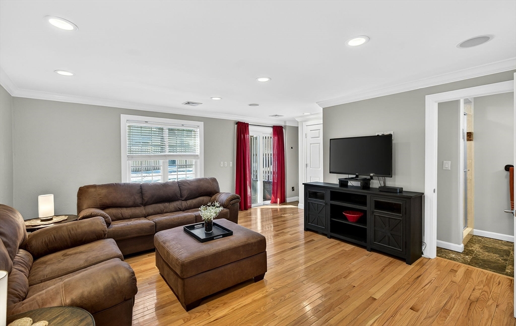 110 Ridgefield Circle, Unit C Clinton, MA 01510 - Photo 18 of 29