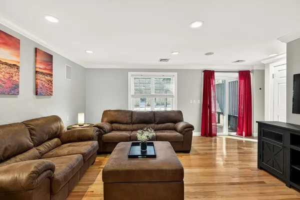 $439,000 | 110 Ridgefield Circle, Unit C, Clinton, MA 01510