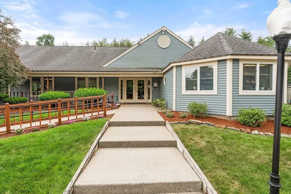 $439,000 | 110 Ridgefield Circle, Unit C, Clinton, MA 01510