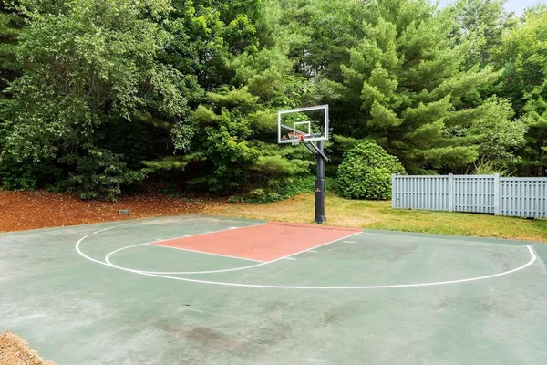 $439,000 | 110 Ridgefield Circle, Unit C, Clinton, MA 01510