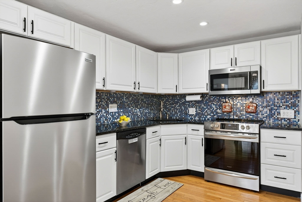 110 Ridgefield Circle, Unit C Clinton, MA 01510 - Photo 7 of 29