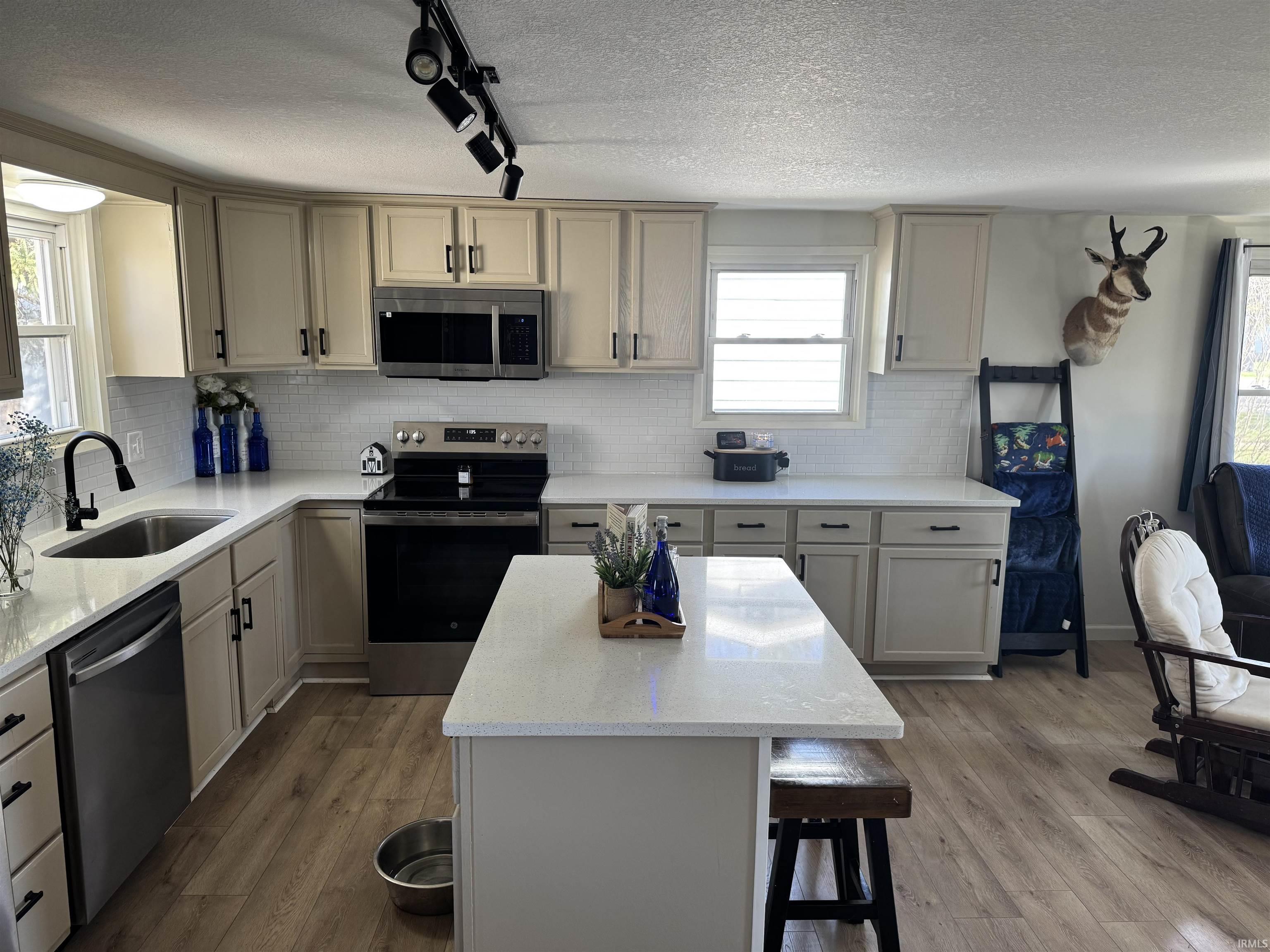 110 South 15th Street Decatur, IN 46733 - Photo 11 of 17