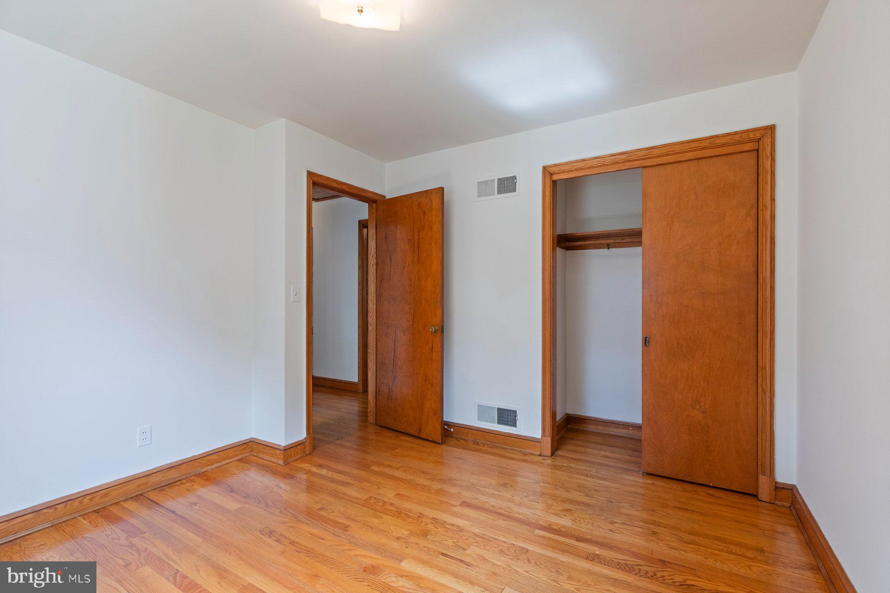 2516 Jennings Road Silver Spring, MD 20902 - Photo 15 of 33 Back bedroom, view 1