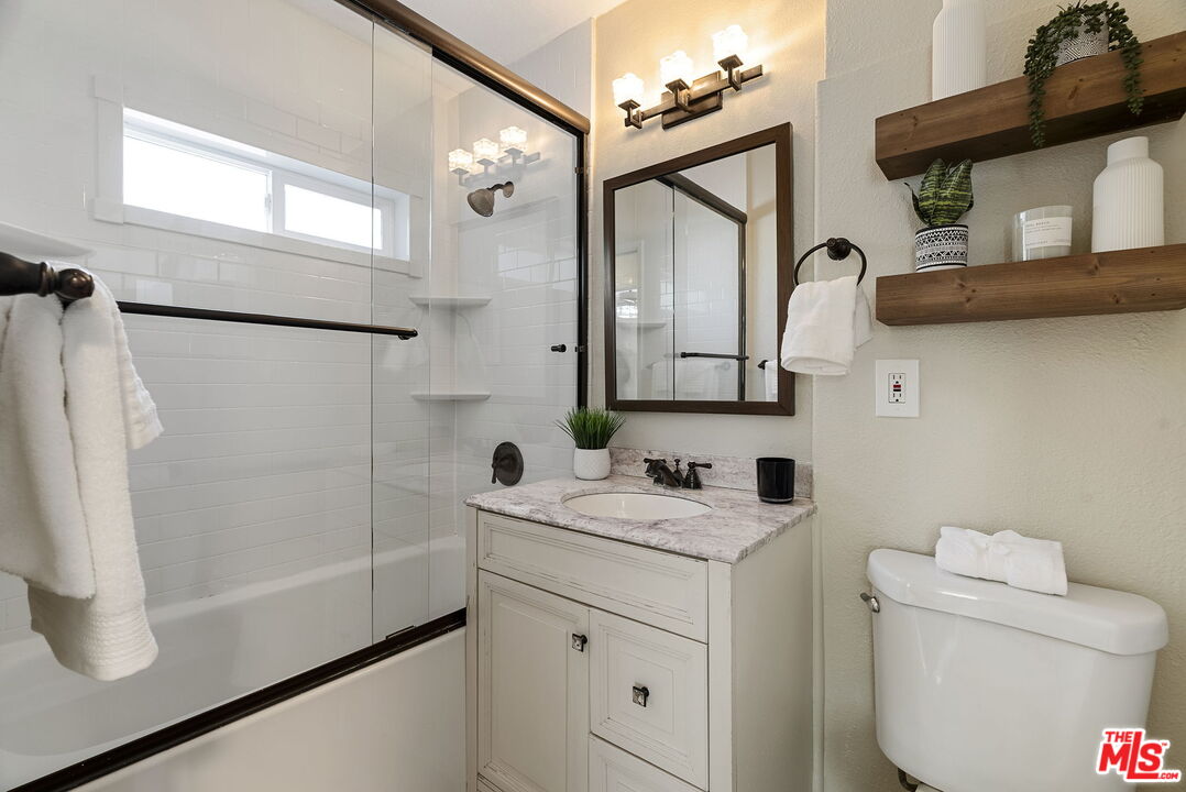 6151 Walnut Avenue Long Beach, CA 90805 - Photo 13 of 23