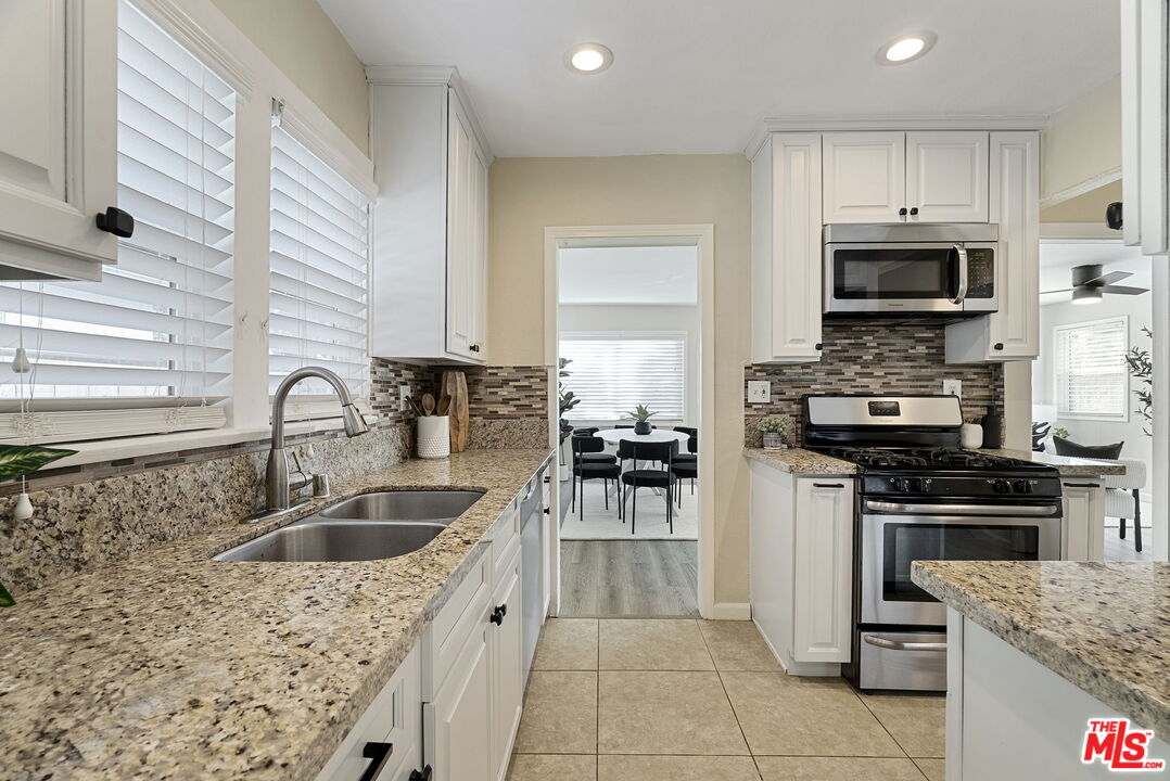 6151 Walnut Avenue Long Beach, CA 90805 - Photo 15 of 23