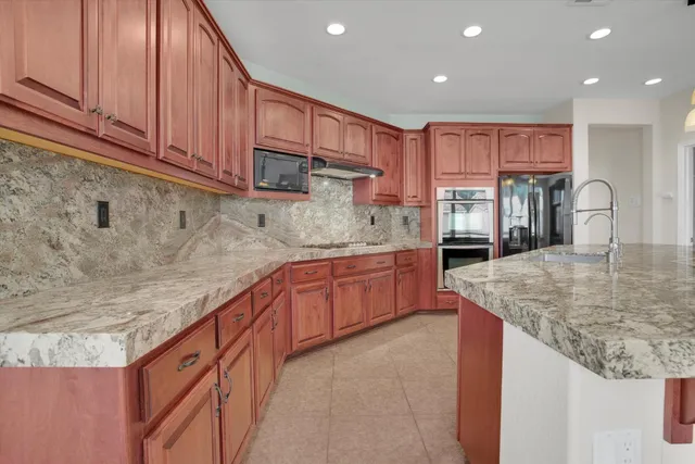 $649,999 | 1265 Fawn Lily Drive, Patterson, CA 95363