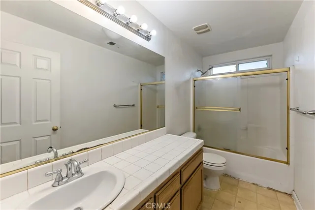 $485,000 | 6083 East Andrews Avenue, Fresno, CA 93727