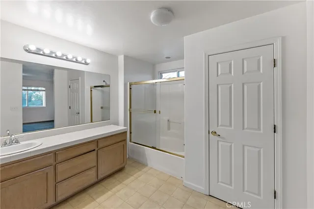 $485,000 | 6083 East Andrews Avenue, Fresno, CA 93727