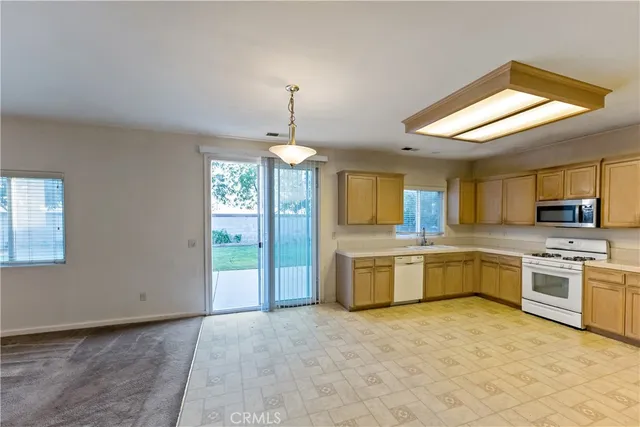 $485,000 | 6083 East Andrews Avenue, Fresno, CA 93727