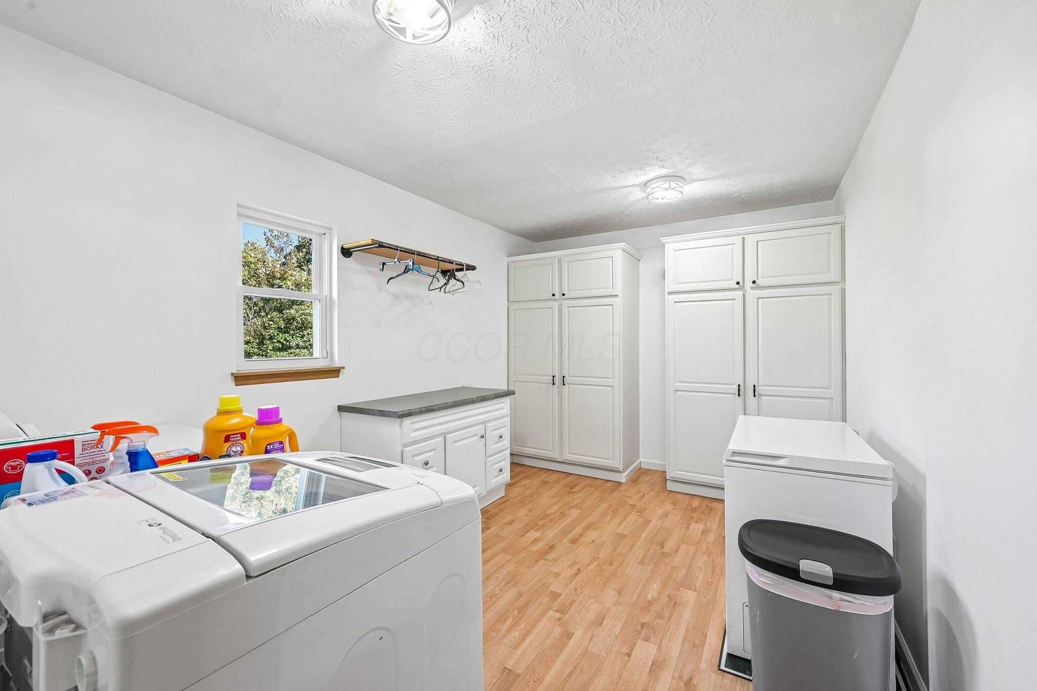 12417 Bulen-Pierce Road Lockbourne, OH 43137 - Photo 30 of 129 Laundry Room