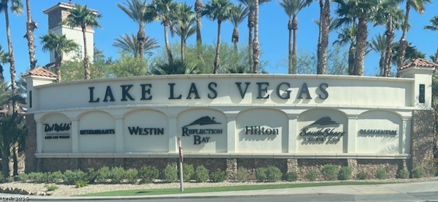 99 Verde Rosa Drive Henderson, NV 89011 - Photo 3 of 5