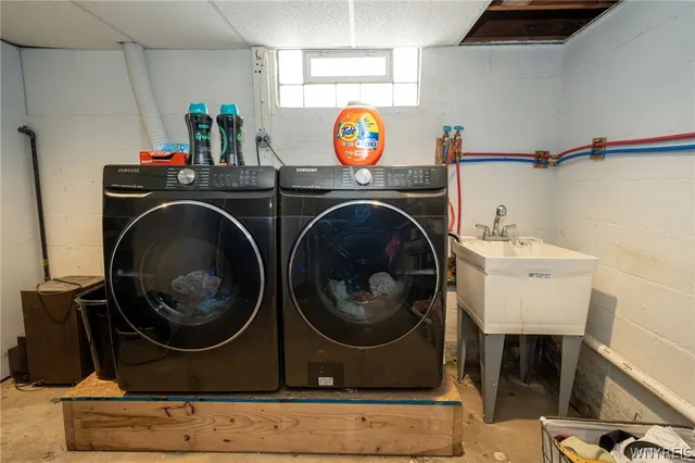 $379,900 | 28 Robert Street, Hamburg, NY 14075