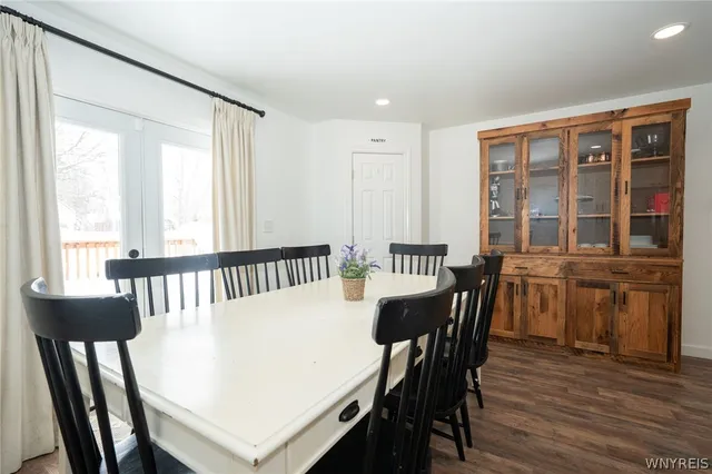 $379,900 | 28 Robert Street, Hamburg, NY 14075