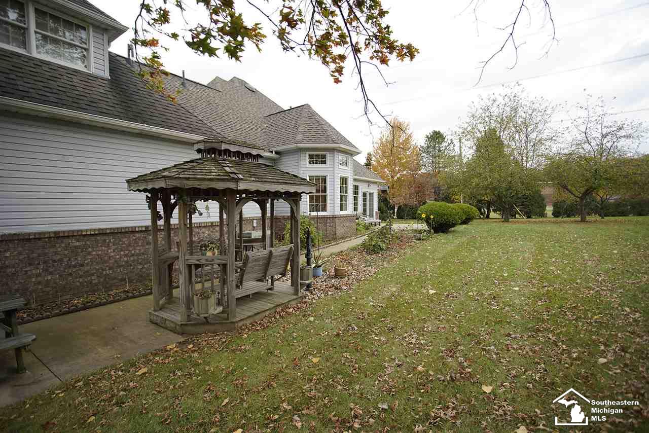 6191 Summerfield Road Petersburg, MI 49270 - Photo 5 of 43 50027441-5.JPG