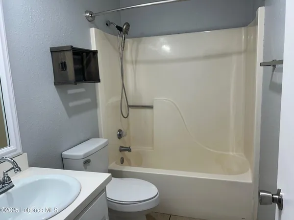 $1,250 | 4630 Erskine Street, Lubbock, TX 79416