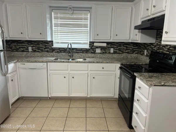 $1,250 | 4630 Erskine Street, Lubbock, TX 79416