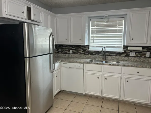 $1,250 | 4630 Erskine Street, Lubbock, TX 79416