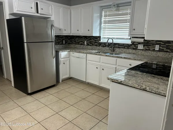 $1,250 | 4630 Erskine Street, Lubbock, TX 79416