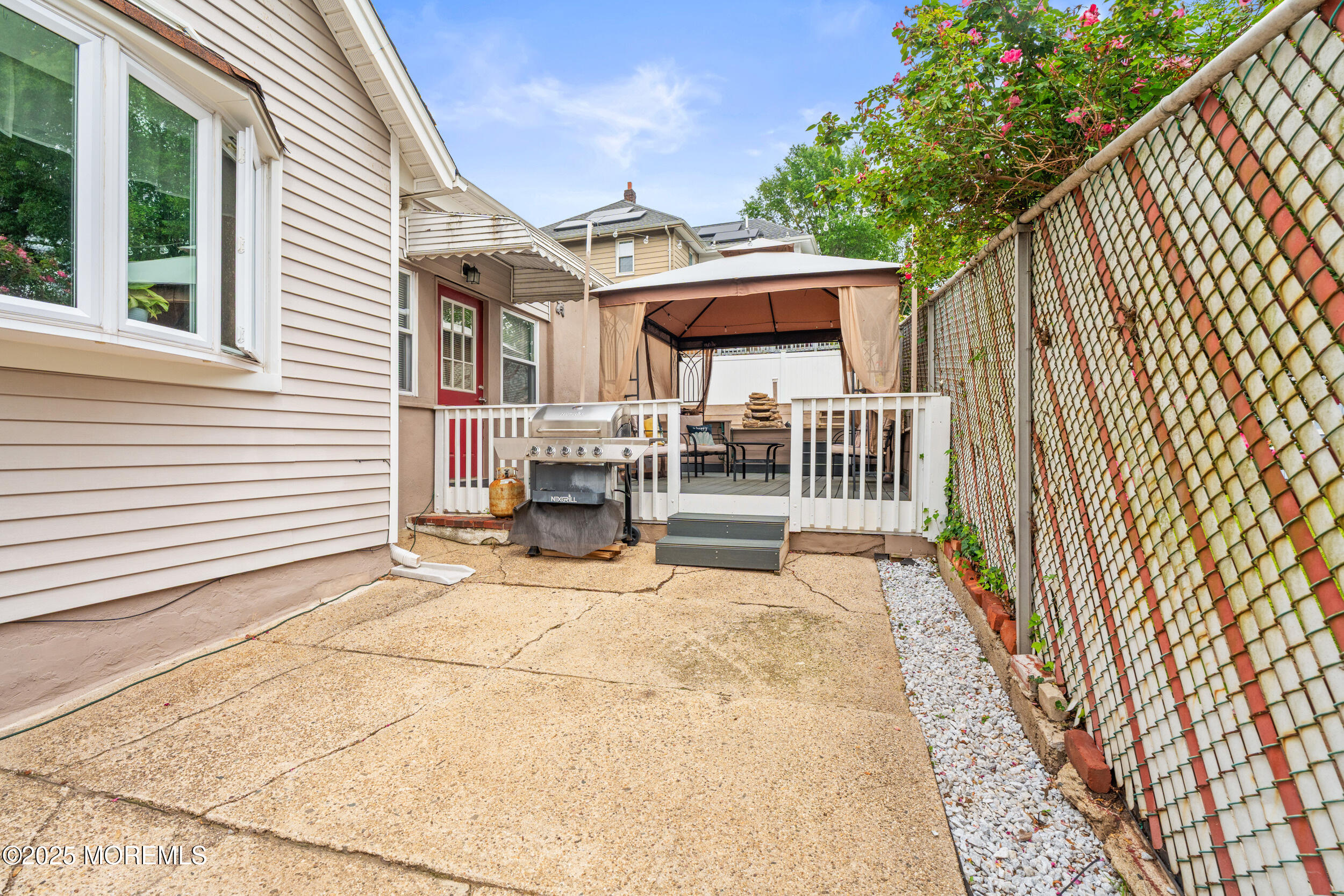 175 Shore Avenue Bogota, NJ 07603 - Photo 31 of 37