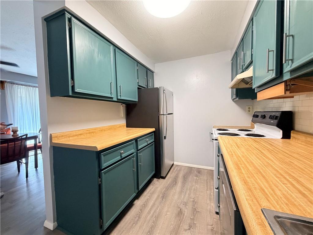 2457 Brook Ledge Road, Unit 32A Bridgeville, PA 15017 - Photo 14 of 26 Gallery Image 14